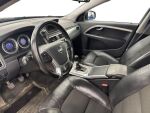 Volvo V70 2011 Musta