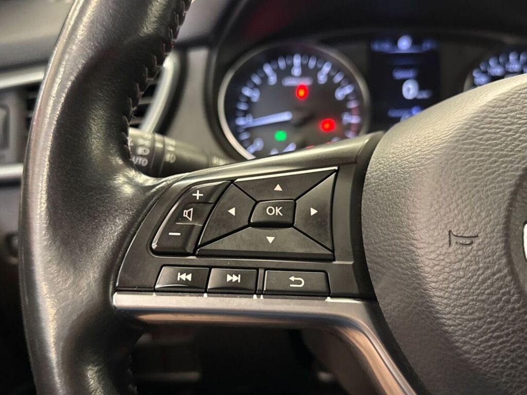 Nissan Qashqai 2018 Musta