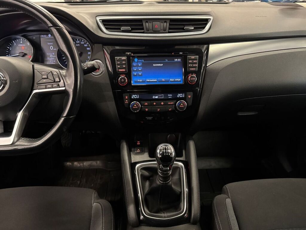 Nissan Qashqai 2018 Musta