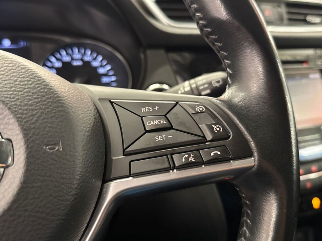 Nissan Qashqai 2018 Musta