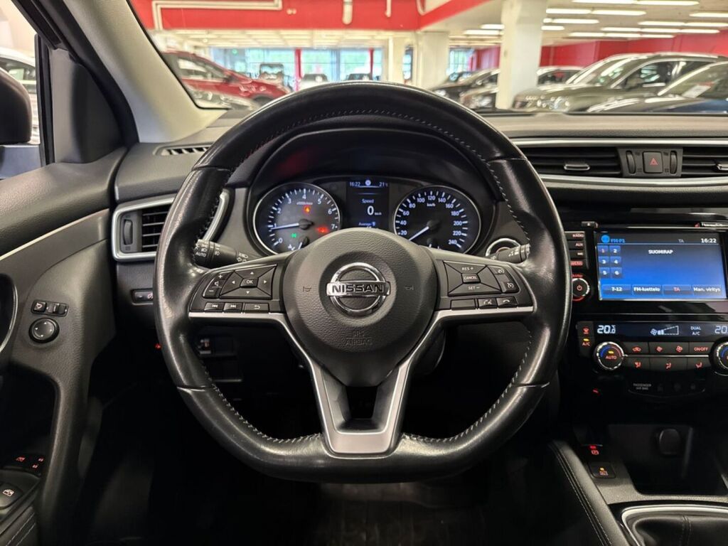 Nissan Qashqai 2018 Musta