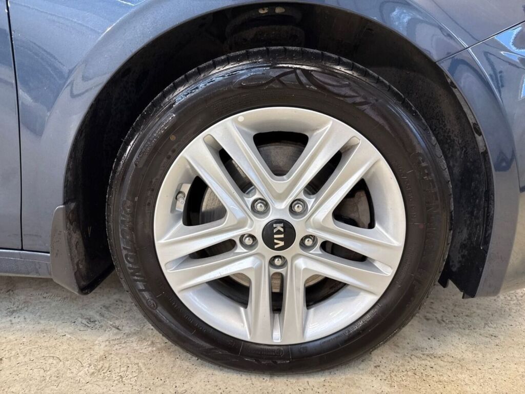 Kia Ceed 2019 Sininen