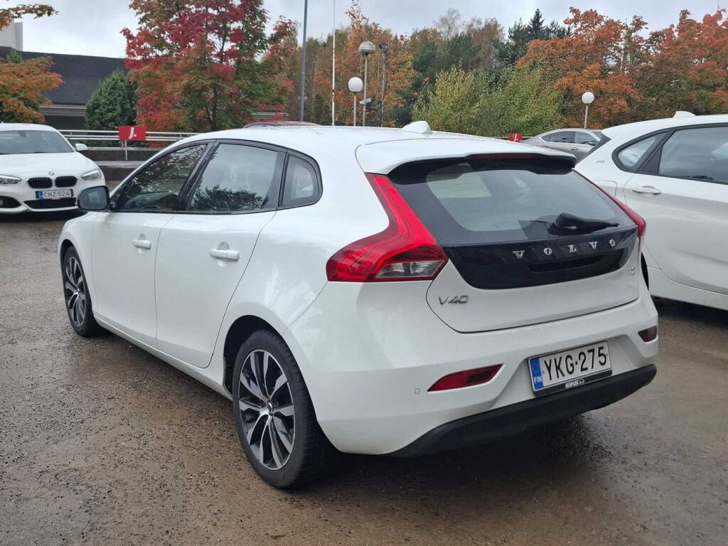 Volvo V40 2019 Valkoinen
