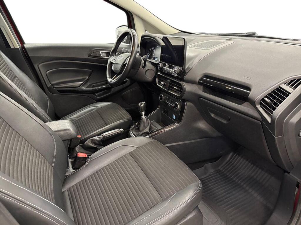 Ford Ecosport 2019 Punainen