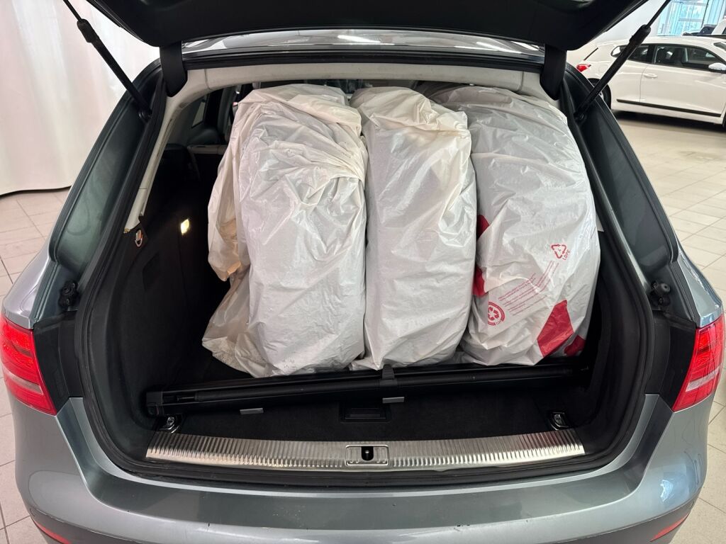 Audi A4 allroad quattro 2010 Harmaa