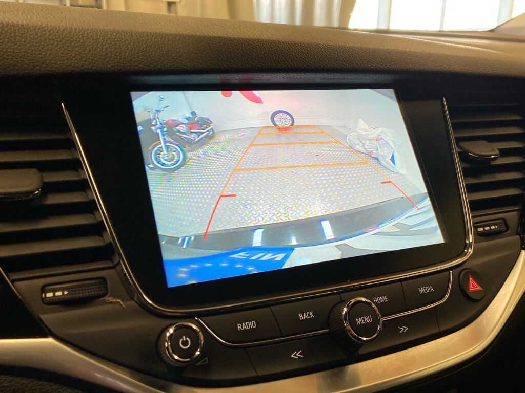 Opel Astra 2018 Musta