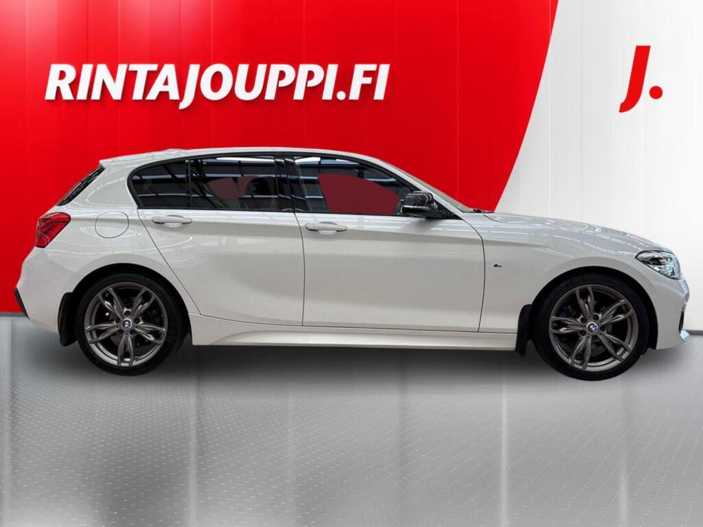 BMW 120 2019, photo 7/29
