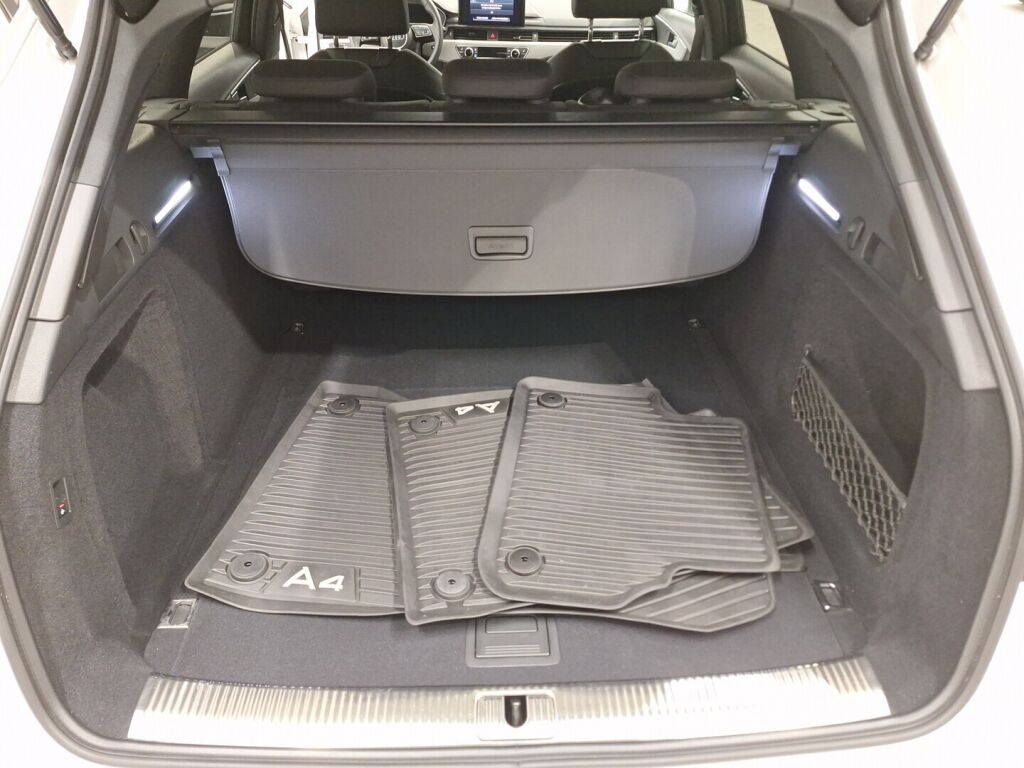 Audi A4 2020 Valkoinen