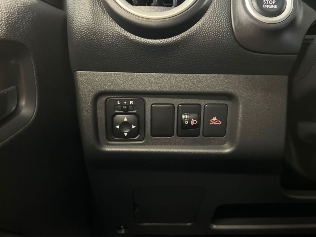 Mitsubishi Space Star 2020 Punainen