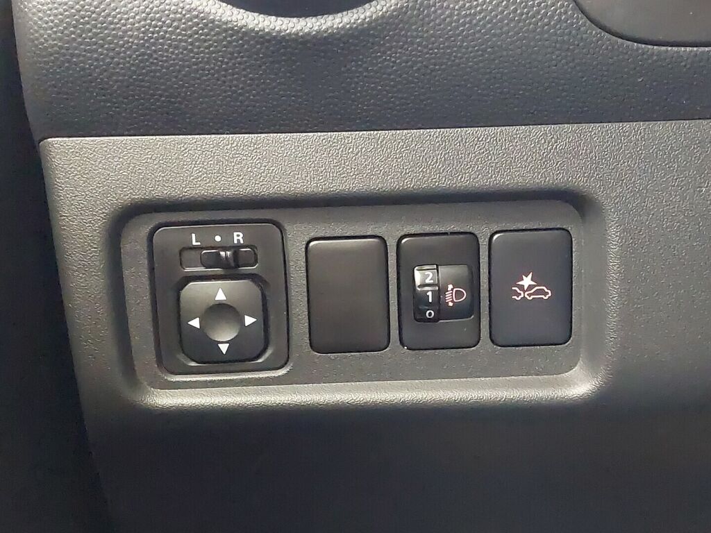 Mitsubishi Space Star 2020 Harmaa