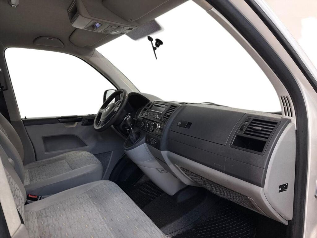 Volkswagen Transporter 2013 Valkoinen