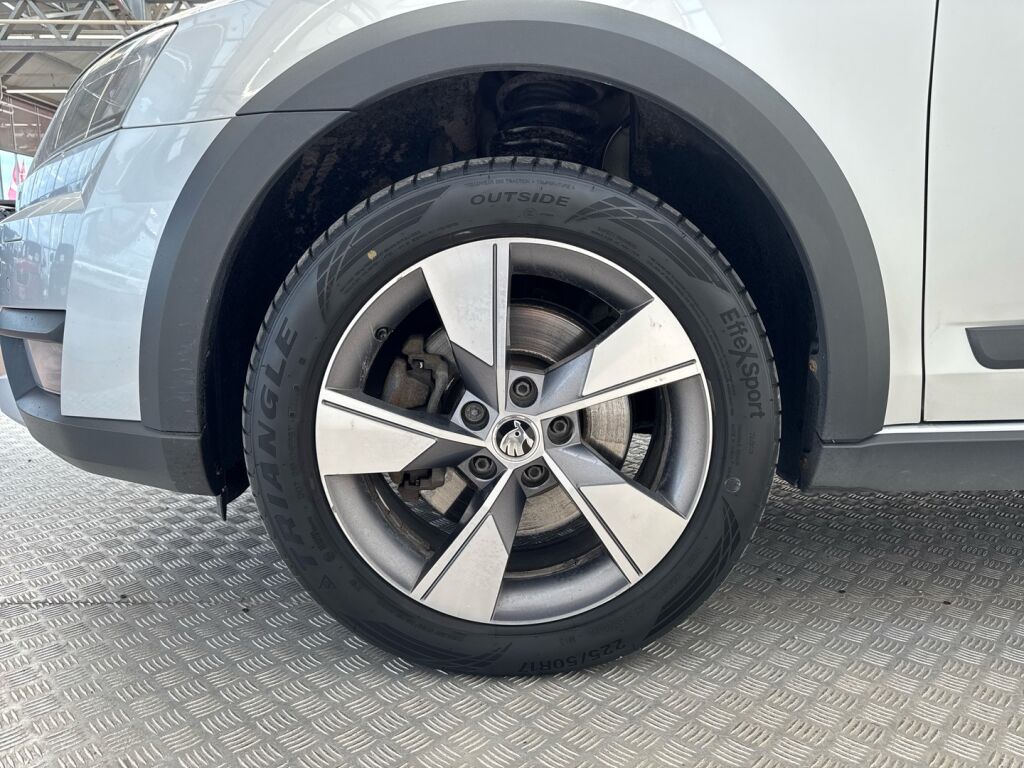 Skoda Octavia 2017 Hopea