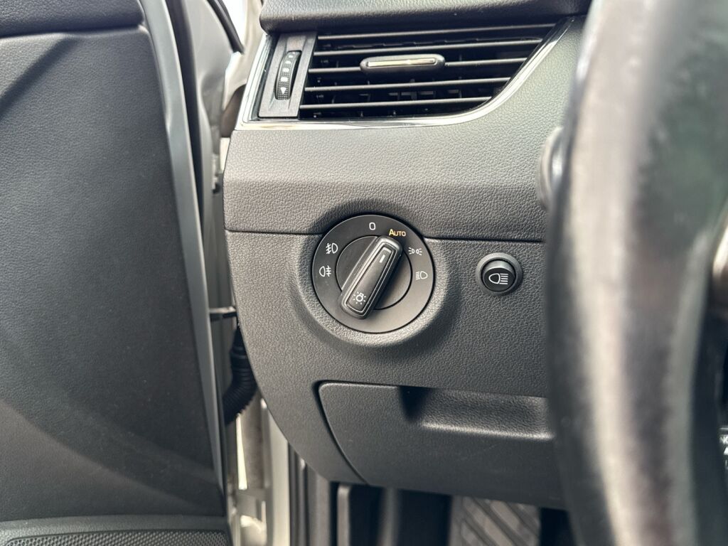 Skoda Octavia 2017 Hopea
