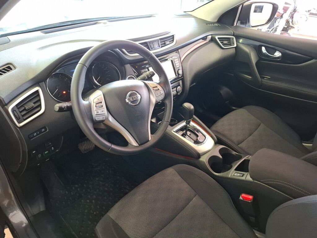 Nissan Qashqai 2017 Harmaa