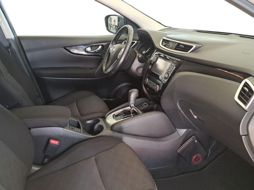 Nissan Qashqai 2017 Harmaa