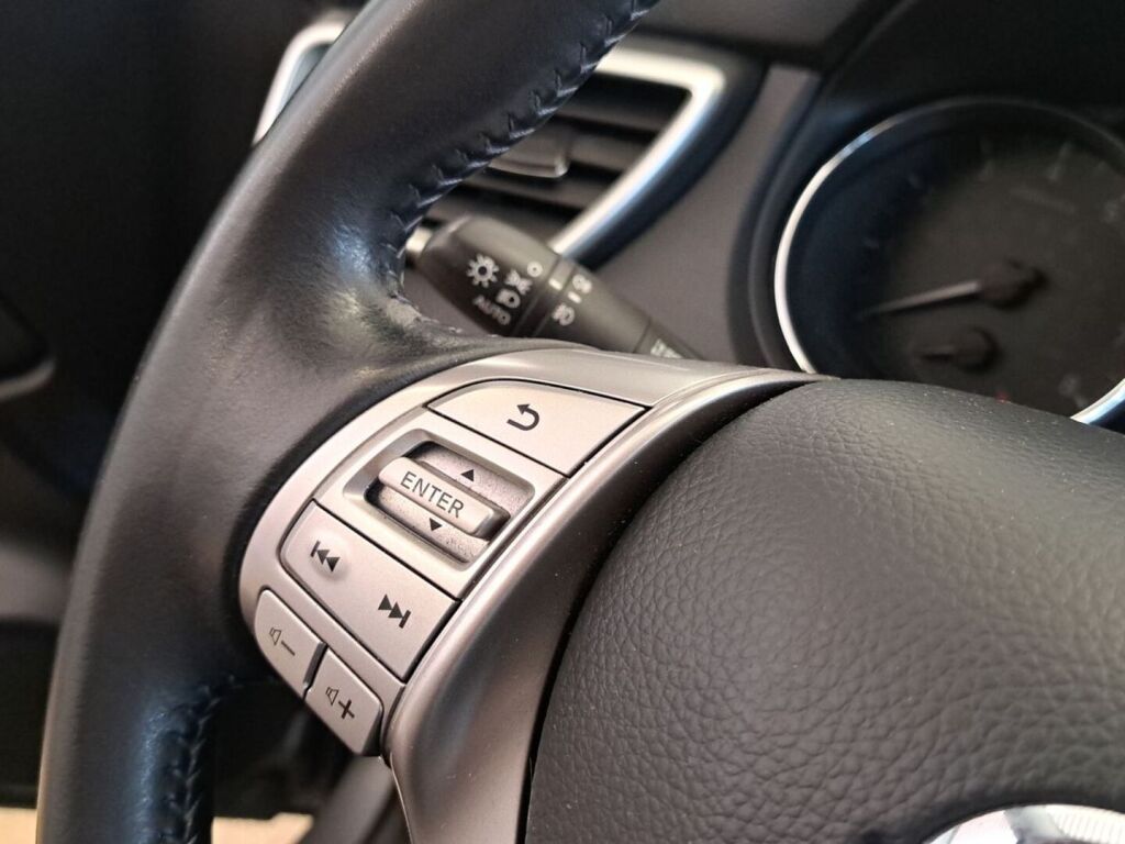 Nissan Qashqai 2017 Harmaa