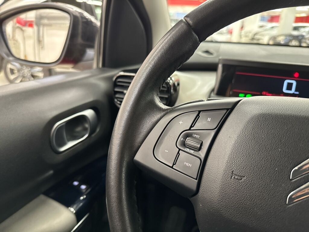 Citroen C4 Cactus 2020 Punainen