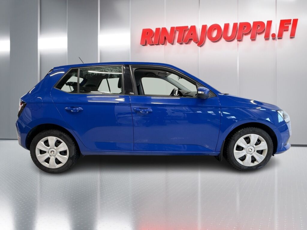 Skoda Fabia 2020 Sininen