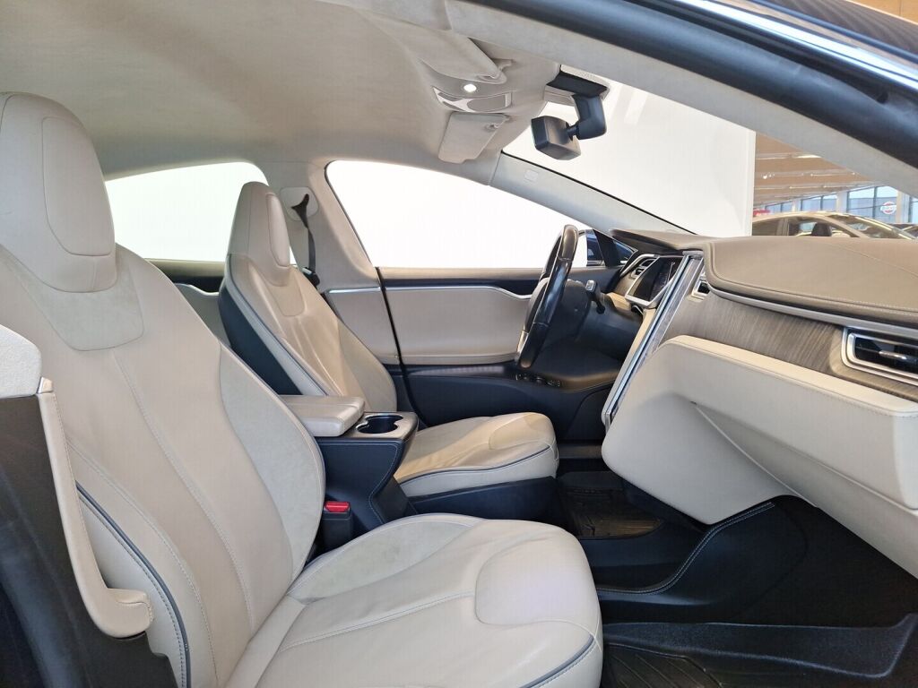 Tesla Model S 2014 Sininen