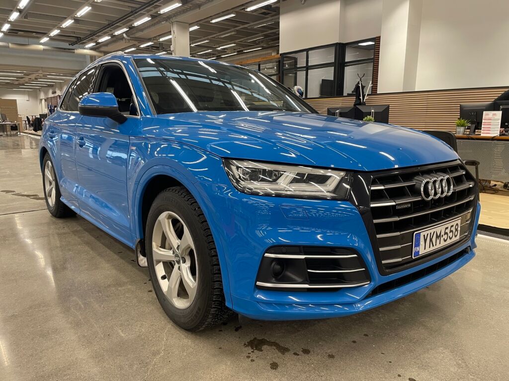 Audi Q5 2020 Sininen