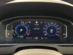 Volkswagen Passat 2020 Sininen