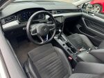Volkswagen Passat 2020 Sininen