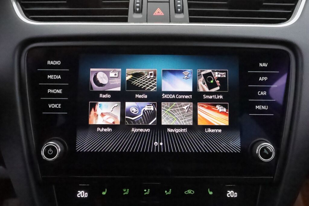 Skoda Octavia 2020 Harmaa