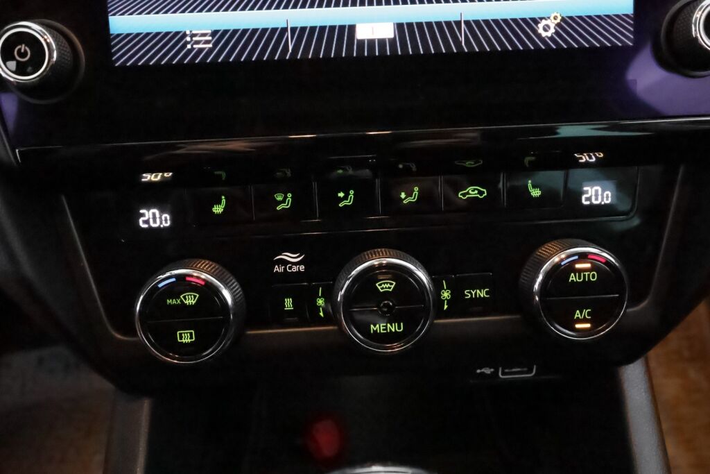 Skoda Octavia 2020 Harmaa