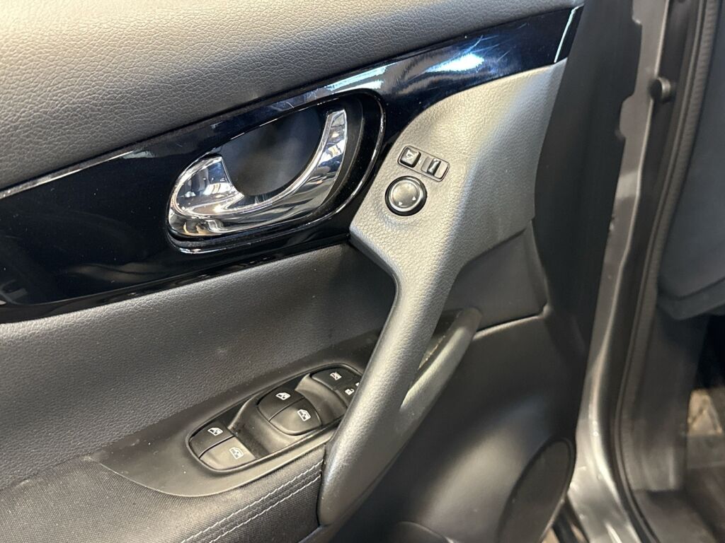 Nissan Qashqai 2021 Harmaa