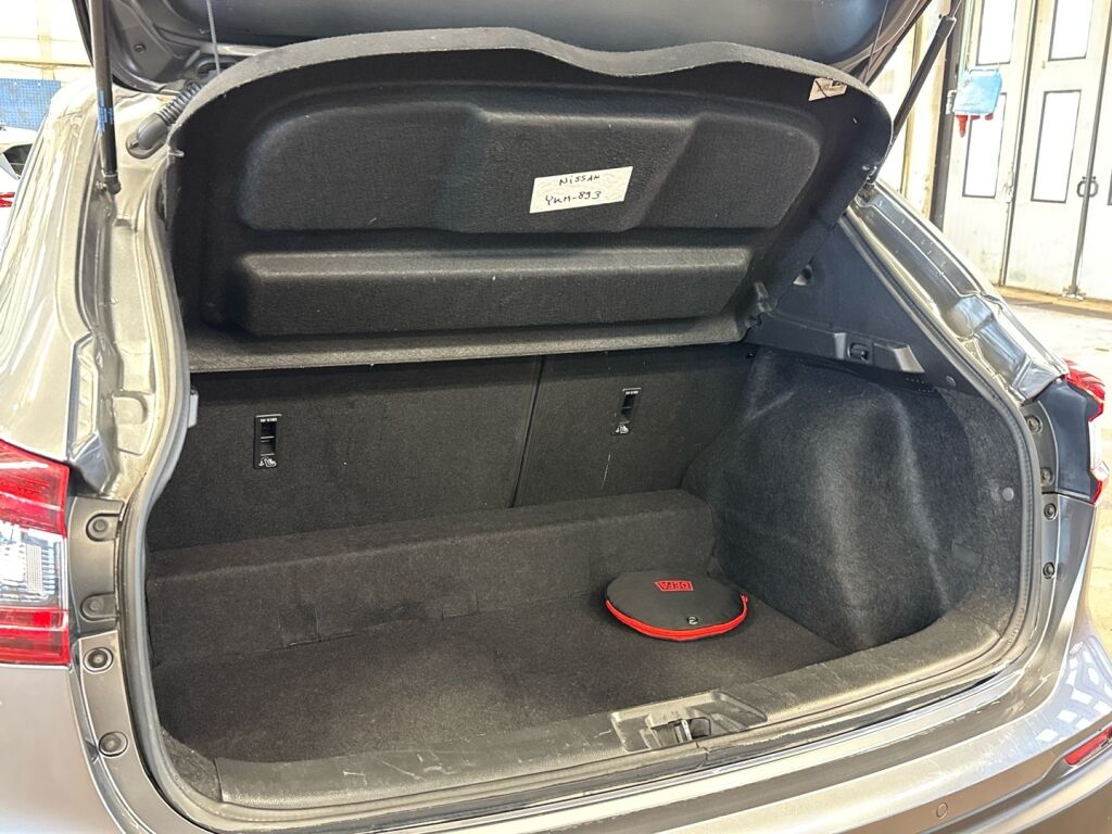 Nissan Qashqai 2021 Harmaa