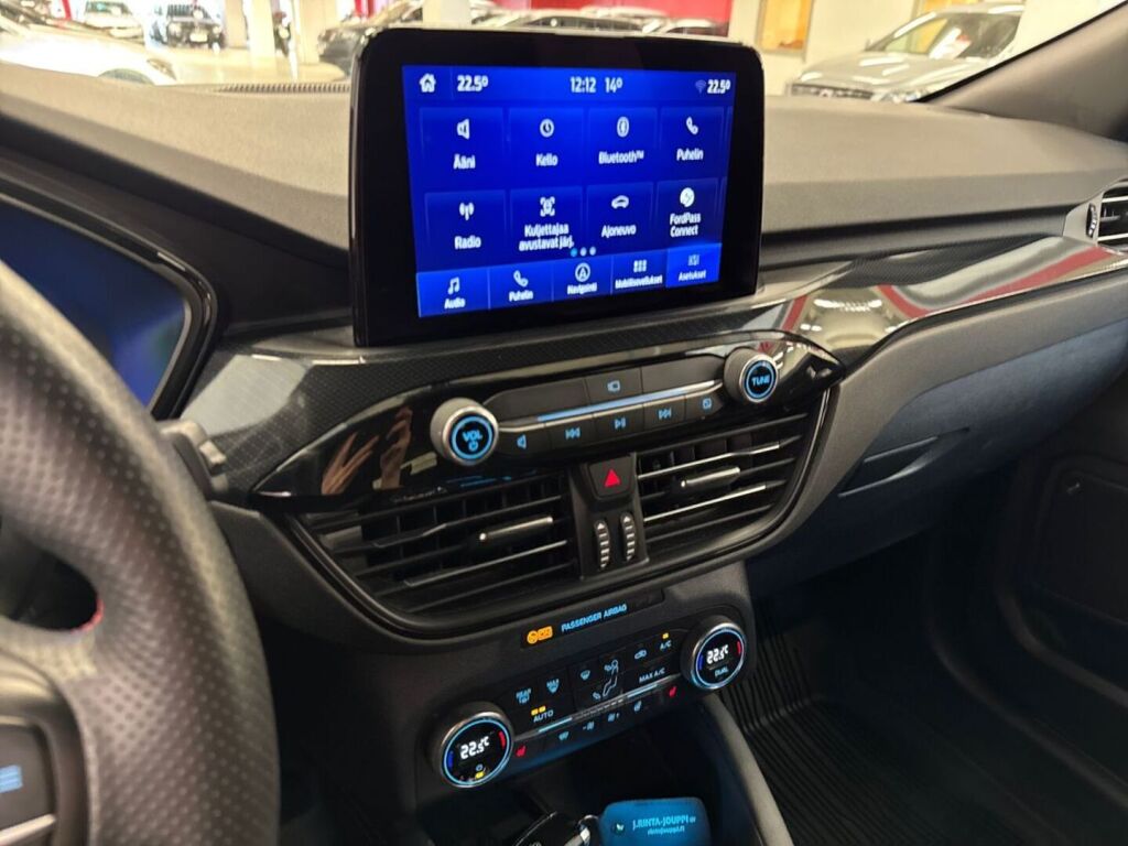 Ford Kuga 2020 Sininen