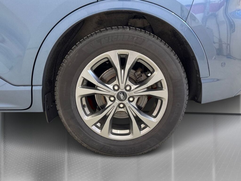 Ford Kuga 2020 Sininen