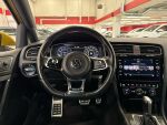 Volkswagen Golf 2019 Keltainen