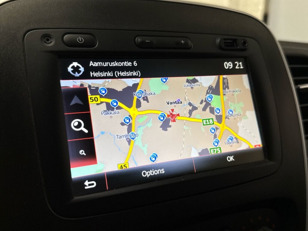 Renault Trafic 2020 Valkoinen