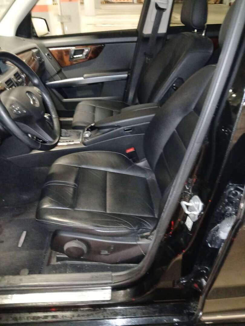 Mercedes-Benz GLK 2010 Musta