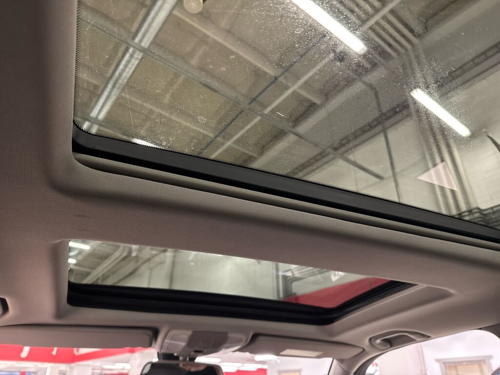 Mercedes-Benz GLK 2010 Musta