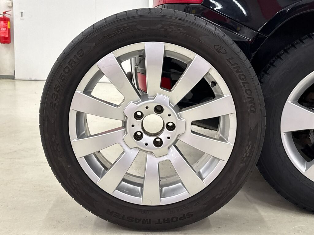 Mercedes-Benz GLK 2010 Musta