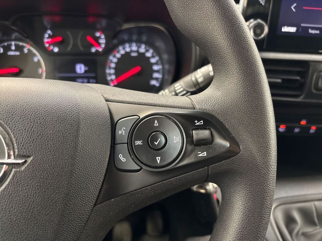 Opel Combo 2021 Valkoinen