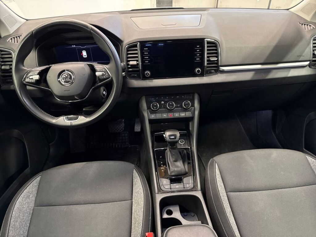 Skoda Karoq 2021 Harmaa