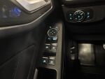 Ford Focus 2021 Punainen