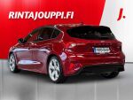 Ford Focus 2021 Punainen