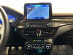 Ford Focus 2021 Punainen
