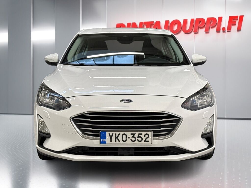 Ford Focus 2021 Valkoinen