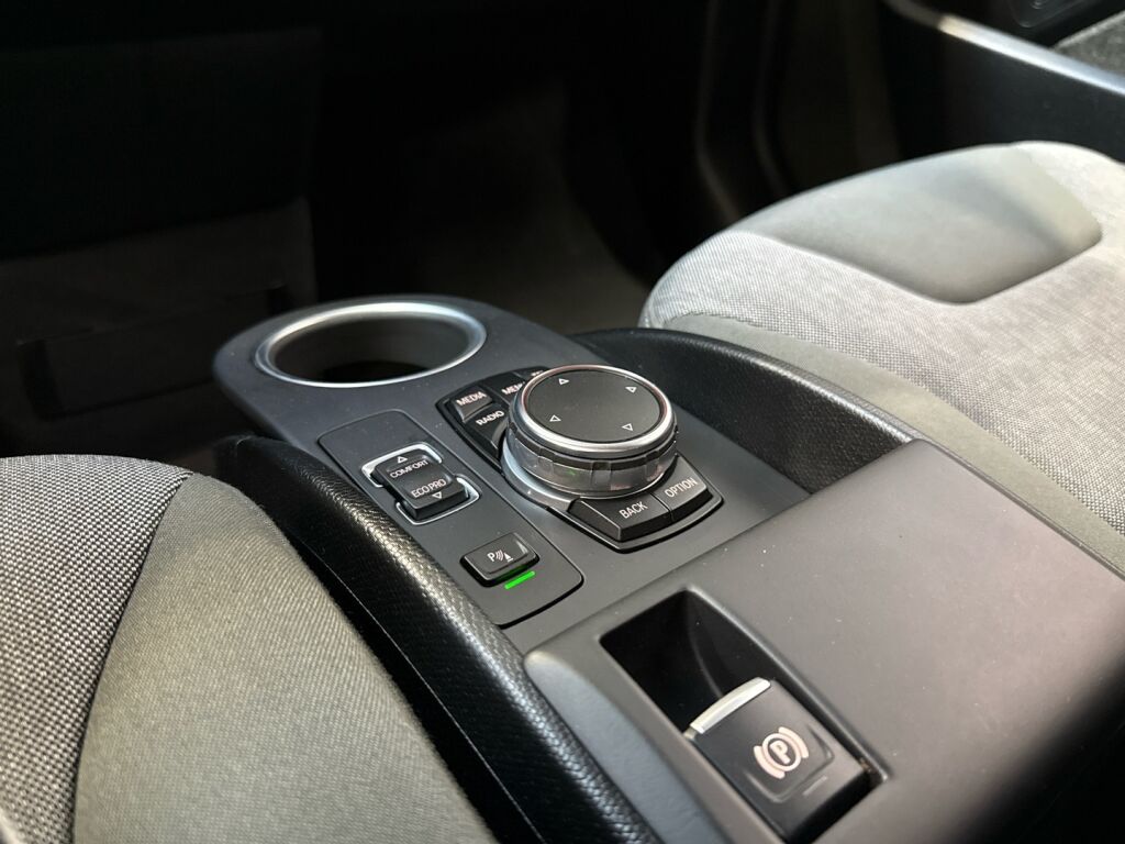 BMW i3 2015 Valkoinen