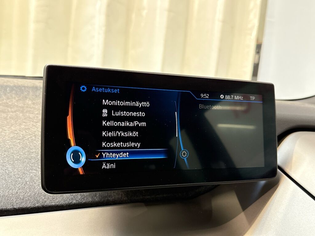 BMW i3 2015 Valkoinen