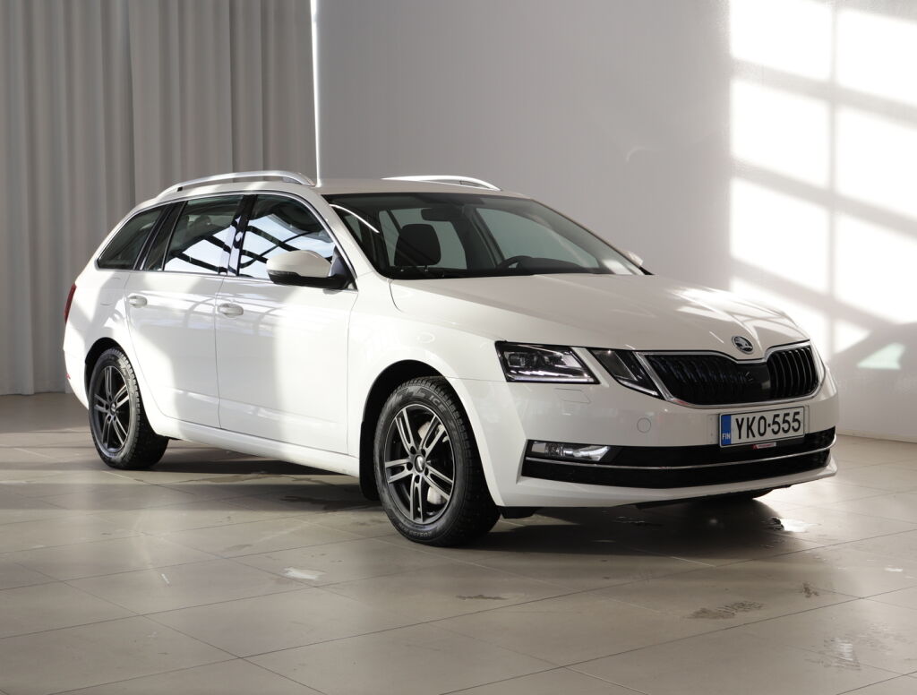 Skoda Octavia 2017 Valkoinen