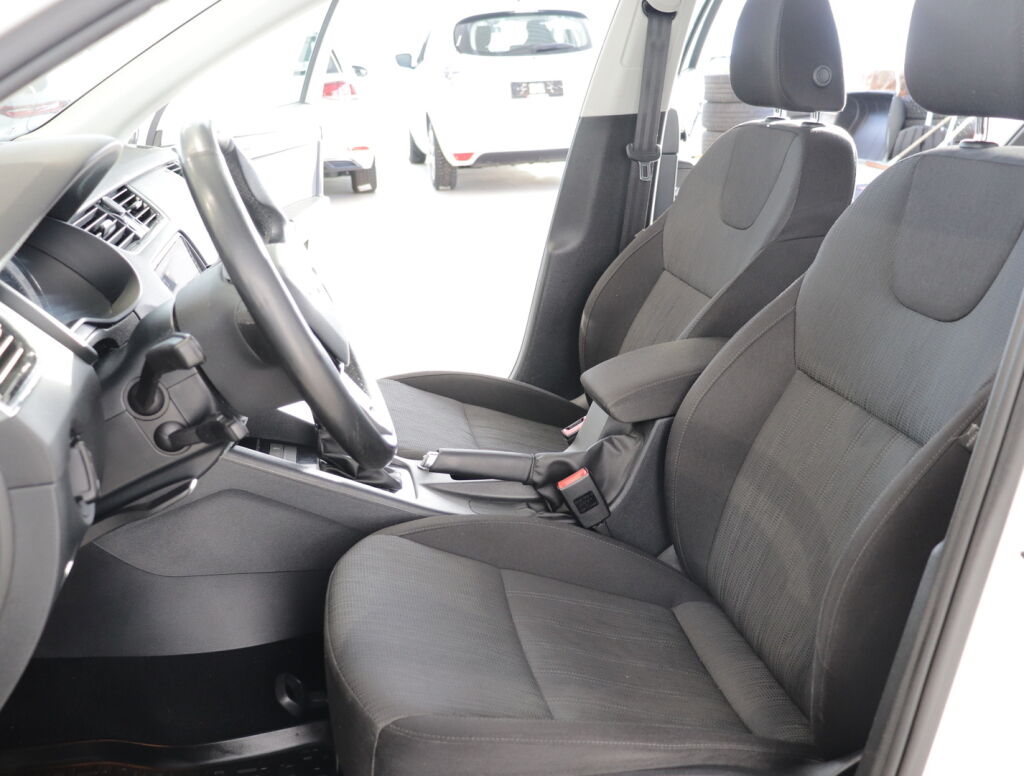 Skoda Octavia 2017 Valkoinen