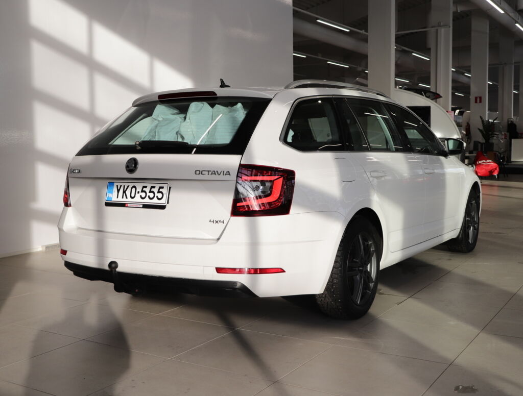 Skoda Octavia 2017 Valkoinen