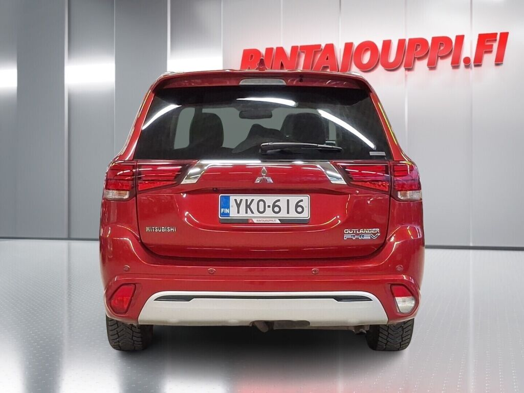 Mitsubishi Outlander PHEV 2019 Punainen