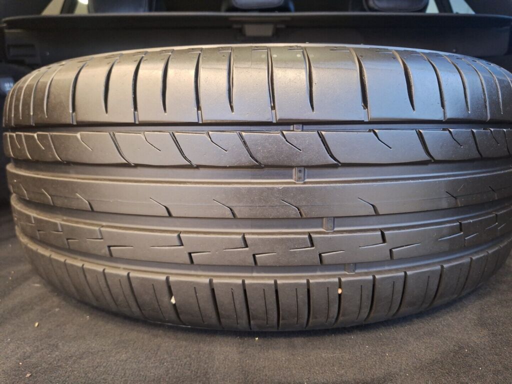 Mercedes-Benz C 2015 Harmaa